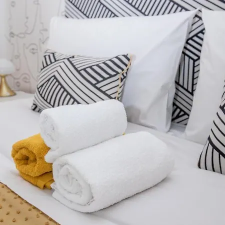 Luxueux 3p. Art Deco + Parking 公寓 戛纳