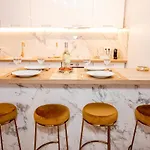 Appartement Luxueux 3p. Art Deco + Parking