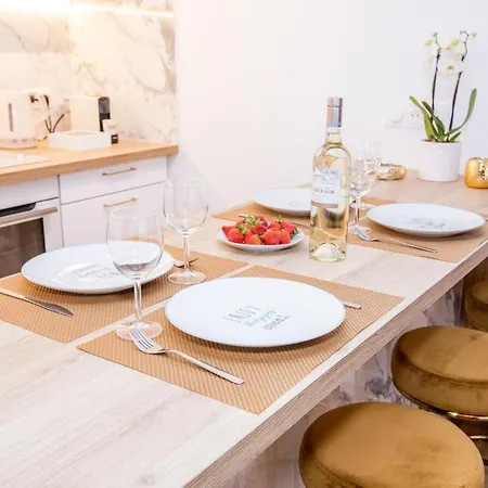 Apartamento Luxueux 3p. Art Deco + Parking Cannes